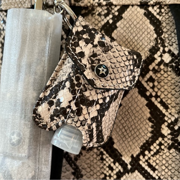 JuJuBe Bags Jujube Million Pockets Deluxe Diaper Backpack Poshmark